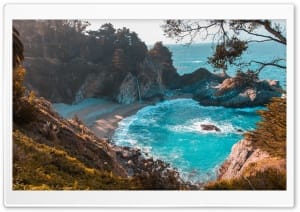 Iconic McWay Falls Julia Pfeiffer Burns State Park, Big Sur 4K UHD Wallpaper for Widescreen and UltraWide Desktop, UltraHD TV, Smartphone, Tablet