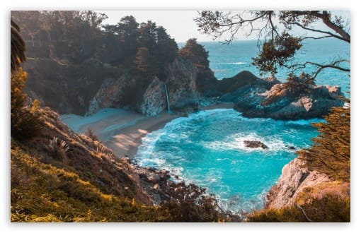 Iconic McWay Falls Julia Pfeiffer Burns State Park, Big Sur UltraHD Wallpaper for UHD 16:9 ; HD 16:9 ; UltraWide 21:9 24:10 ; Widescreen 16:10 ; Fullscreen 3:2 ; Tablet 1:1 ;