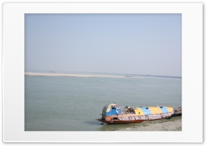 Indian river the Brahmaputra 4K UHD Wallpaper for Widescreen and UltraWide Desktop, UltraHD TV, Smartphone, Tablet