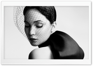 Jennifer Lawrence 2013 Black and White Ultra HD Wallpaper for 4K UHD Widescreen desktop, tablet & smartphone