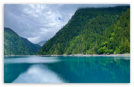 Jiuzhaigou Valley Scenic and Historic Interest Area UltraHD Wallpaper for HD 16:9 ; UltraWide 21:9 24:10 ; Widescreen 16:10 5:3 ; Fullscreen 4:3 5:4 3:2 ; Tablet 1:1 ; Mobile 9:16 2:3 3:5 3:4 ;