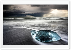 Jokulsarlon Diamond Beach, Iceland Famous Glacier Ultra HD Wallpaper for 4K UHD Widescreen desktop, tablet & smartphone