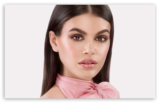 Kaia Gerber Portrait UltraHD Wallpaper for UHD 16:9 ; HD 16:9 ; UltraWide 21:9 24:10 ; Widescreen 16:10 5:3 ; Fullscreen 4:3 5:4 3:2 ; Tablet 1:1 ; Mobile 9:16 9:19.5 9:20 10:16 2:3 3:5 3:4 ;