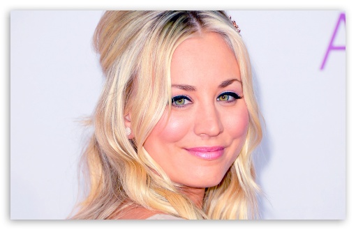 Kaley Cuoco UltraHD Wallpaper for Widescreen 16:10 ;