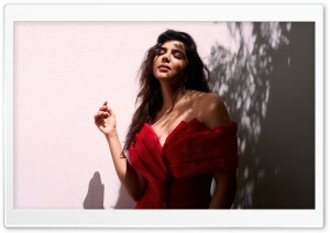 Kalyani Priyadarshan Photoshoot 4K UHD Wallpaper for Widescreen and UltraWide Desktop, UltraHD TV, Smartphone, Tablet