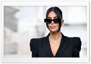 Kim Kardashian 4K UHD Wallpaper for Widescreen and UltraWide Desktop, UltraHD TV, Smartphone, Tablet