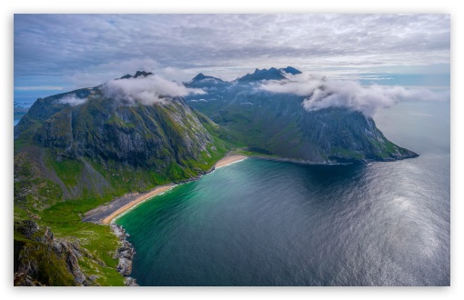 Kvalvika Beach, Lofoten Islands, Norway UltraHD Wallpaper for UHD 16:9 ; HD 16:9 ; UltraWide 21:9 24:10 ; Widescreen 16:10 5:3 ; Fullscreen 4:3 5:4 3:2 ; Tablet 1:1 ;