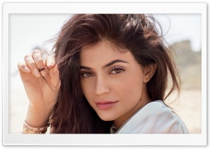 Kylie Jenner Portrait Ultra HD Wallpaper for 4K UHD Widescreen desktop, tablet & smartphone