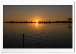 Lake Mulwala Sunrise Ultra HD Wallpaper for 4K UHD Widescreen desktop, tablet & smartphone