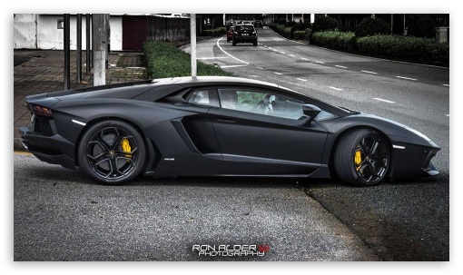 Lamborghini 4K UHD Background Wallpaper for UltraHD Desktop and TV : Smartphone and Tablet Devices