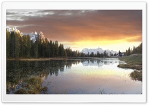 Landro Lake, Alta Pusteria, Bolzano District, Italy Ultra HD Wallpaper for 4K UHD Widescreen desktop, tablet & smartphone