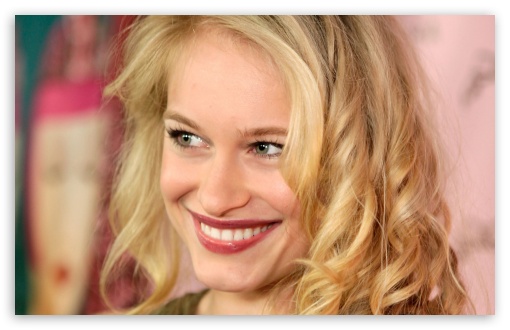 Leven Rambin UltraHD Wallpaper for Widescreen 16:10 ;