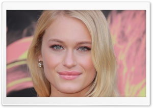 Leven Rambin Ultra HD Wallpaper for 4K UHD Widescreen Desktop, Lockscreen, Screensaver, TV, Tablet, Smartphone