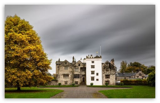 Levens Hall Manor House, England, Autumn UltraHD Wallpaper for UHD 16:9 ; HD 16:9 ; UltraWide 21:9 24:10 32:9 32:10 ; Widescreen 16:10 ; Tablet 1:1 ; Dual 16:10 16:9 ;