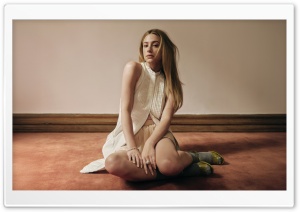 Lili Reinhart 4K UHD Wallpaper for Widescreen and UltraWide Desktop, UltraHD TV, Smartphone, Tablet