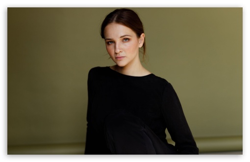 Lisa Vicari UltraHD Wallpaper for Widescreen 16:10 ;