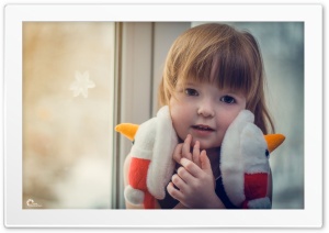 Little girl Ultra HD Wallpaper for 4K UHD Widescreen desktop, tablet & smartphone