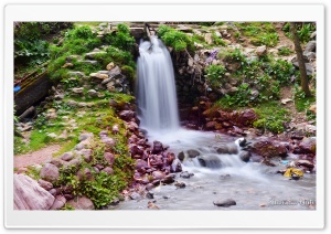 Little Waterfall Ultra HD Wallpaper for 4K UHD Widescreen desktop, tablet & smartphone