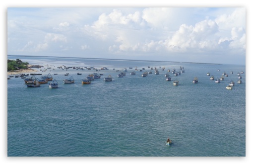 Lonely Beach UltraHD Wallpaper for UHD 16:9 ; HD 16:9 ; Widescreen 16:10 5:3 ; Fullscreen 4:3 ;