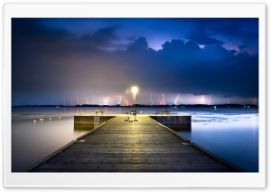 Long Exposure Night Photo Ultra HD Wallpaper for 4K UHD Widescreen desktop, tablet & smartphone