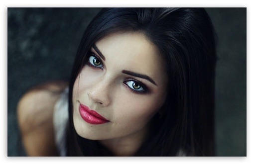 Lovely Eyes UltraHD Wallpaper for Widescreen 16:10 ;