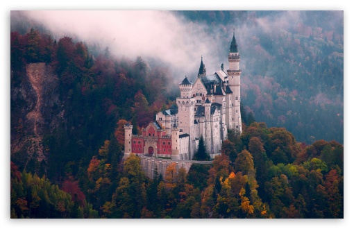 Magnificent Castle in Autumn UltraHD Wallpaper for UHD 16:9 ; HD 16:9 ; UltraWide 21:9 24:10 ; Widescreen 16:10 5:3 ; Fullscreen 4:3 5:4 3:2 ; Tablet 1:1 ; Mobile 9:16 9:19.5 10:16 2:3 3:5 3:4 ;