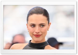 Margaret Qualley 4K UHD Wallpaper for Widescreen and UltraWide Desktop, UltraHD TV, Smartphone, Tablet
