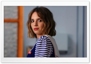 Maya Hawke 4K UHD Wallpaper for Widescreen and UltraWide Desktop, UltraHD TV, Smartphone, Tablet