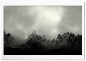 Misty Mountain Top Ultra HD Wallpaper for 4K UHD Widescreen desktop, tablet & smartphone