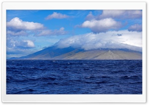 Molokini Crater, Makena Bay, Maui, Hawaii Ultra HD Wallpaper for 4K UHD Widescreen desktop, tablet & smartphone