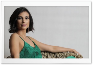 Morena Baccarin 4K UHD Wallpaper for Widescreen and UltraWide Desktop, UltraHD TV, Smartphone, Tablet