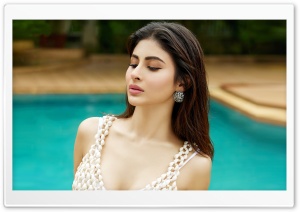 Mouni Roy 4K UHD Wallpaper for Widescreen and UltraWide Desktop, UltraHD TV, Smartphone, Tablet