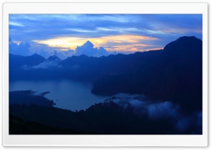 Mount Rinjani, Lombok Island, Indonesia Ultra HD Wallpaper for 4K UHD Widescreen desktop, tablet & smartphone
