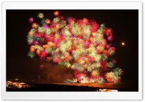 New Year Fireworks 2013 Ultra HD Wallpaper for 4K UHD Widescreen desktop, tablet & smartphone