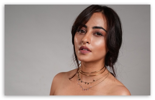Niyati Fatnani UltraHD Wallpaper for UHD 16:9 ; HD 16:9 ; Widescreen 16:10 ;