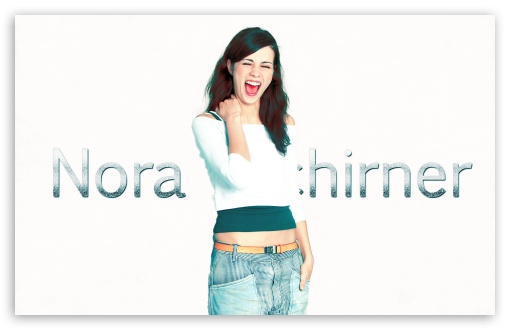 Nora Tschirner UltraHD Wallpaper for Widescreen 16:10 ;