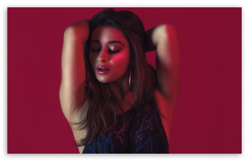 Nyra Banerjee UltraHD Wallpaper for Widescreen 16:10 ;