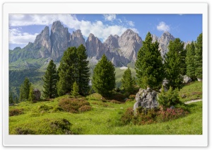Odles and the Mastle Mountain, Puez Geisler Nature Park, Dolomites Ultra HD Wallpaper for 4K UHD Widescreen desktop, tablet & smartphone