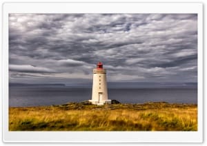 Panoramic View of Skardsviti Lighthouse, Iceland 4K UHD Wallpaper for Widescreen and UltraWide Desktop, UltraHD TV, Smartphone, Tablet