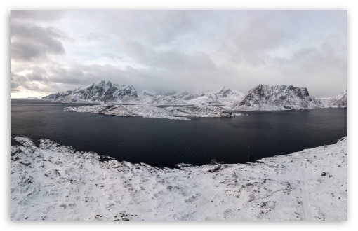Panoramic View of Snowy Bay Lofoten Norway UltraHD Wallpaper for UHD 16:9 ; HD 16:9 ; UltraWide 21:9 24:10 32:9 32:10 ; Widescreen 16:10 ; Tablet 1:1 ; Mobile 9:16 9:19.5 9:20 9:21 9:22 ; Dual 16:10 16:9 ; Triple 16:10 16:9 ;