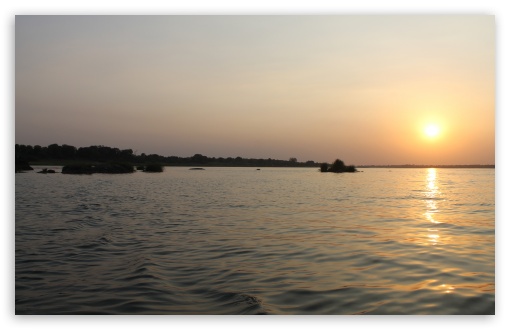 Peace in the Midst of Rolling Water of Maheshwar UltraHD Wallpaper for UHD 16:9 ; HD 16:9 ; UltraWide 32:9 32:10 ; Widescreen 16:10 5:3 ; Fullscreen 4:3 5:4 3:2 ; Tablet 1:1 ; Mobile 3:5 3:4 ; Dual 16:10 5:3 16:9 4:3 5:4 ;