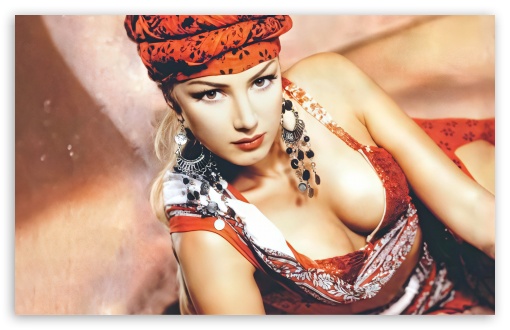 Petek Dincoz - 4k-Z4 UltraHD Wallpaper for UHD 16:9 ; HD 16:9 ; Widescreen 16:10 5:3 ; Fullscreen 3:2 ; Tablet 1:1 ;