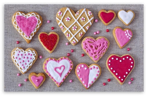 Pink Color Heart Shaped Cookies UltraHD Wallpaper for Widescreen 16:10 ;