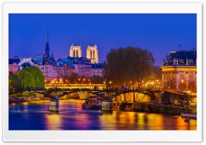 Pont des Arts, Seine River, Paris 4K UHD Wallpaper for Widescreen and UltraWide Desktop, UltraHD TV, Smartphone, Tablet