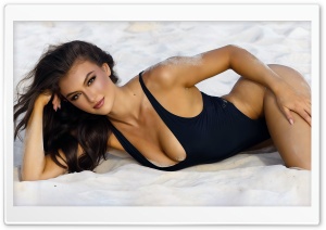 Rachel Pizzolato in Black Swimsuit on the Beach 4K UHD Wallpaper for Widescreen and UltraWide Desktop, UltraHD TV, Smartphone, Tablet