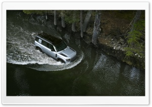 Range Rover Defender drive through water Ultra HD Wallpaper for 4K UHD Widescreen desktop, tablet & smartphone
