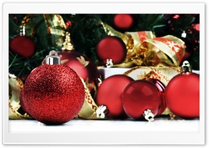 Red Christmas Balls Ultra HD Wallpaper for 4K UHD Widescreen desktop, tablet & smartphone