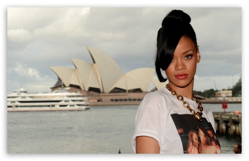 Rihanna UltraHD Wallpaper for Widescreen 16:10 ;