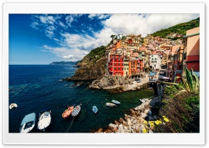 Riomaggiore Village, Italy 4K UHD Wallpaper for Widescreen and UltraWide Desktop, UltraHD TV, Smartphone, Tablet