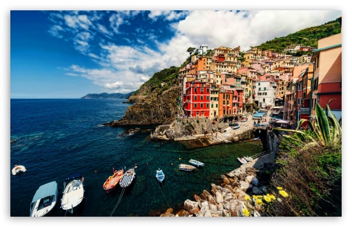 Riomaggiore Village, Italy UltraHD Wallpaper for UHD 16:9 ; HD 16:9 ; UltraWide 21:9 24:10 ; Widescreen 16:10 5:3 ; Fullscreen 4:3 5:4 3:2 ; Tablet 1:1 ; Mobile 9:16 9:19.5 9:20 10:16 2:3 3:5 3:4 ;